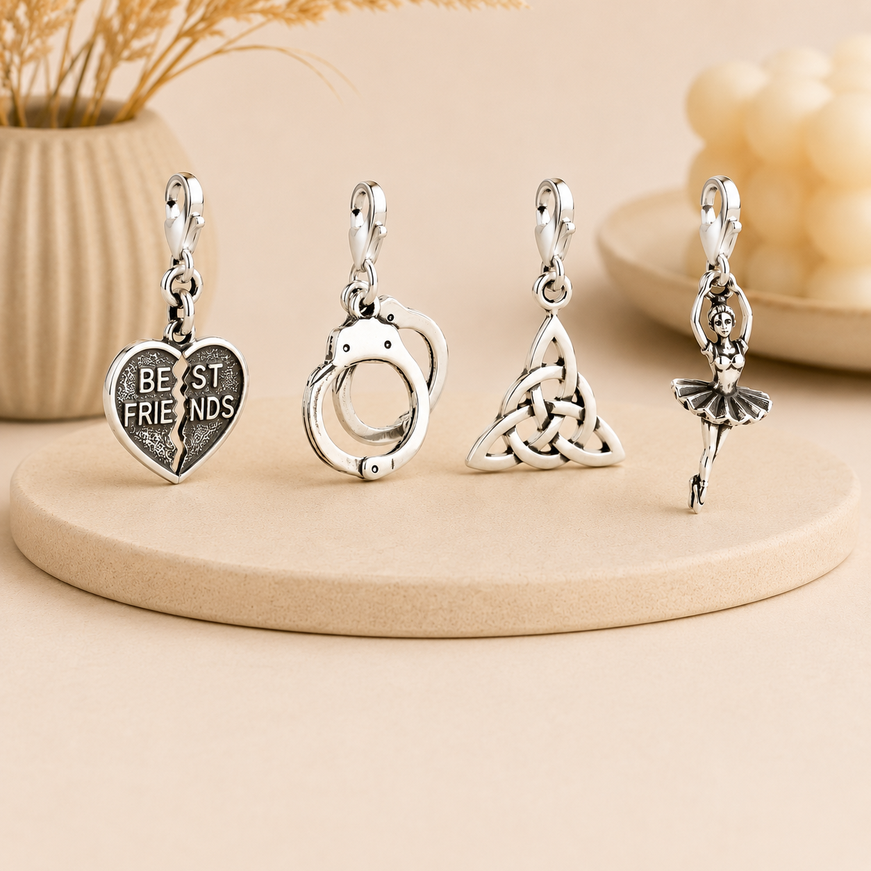 Sonstige Charms